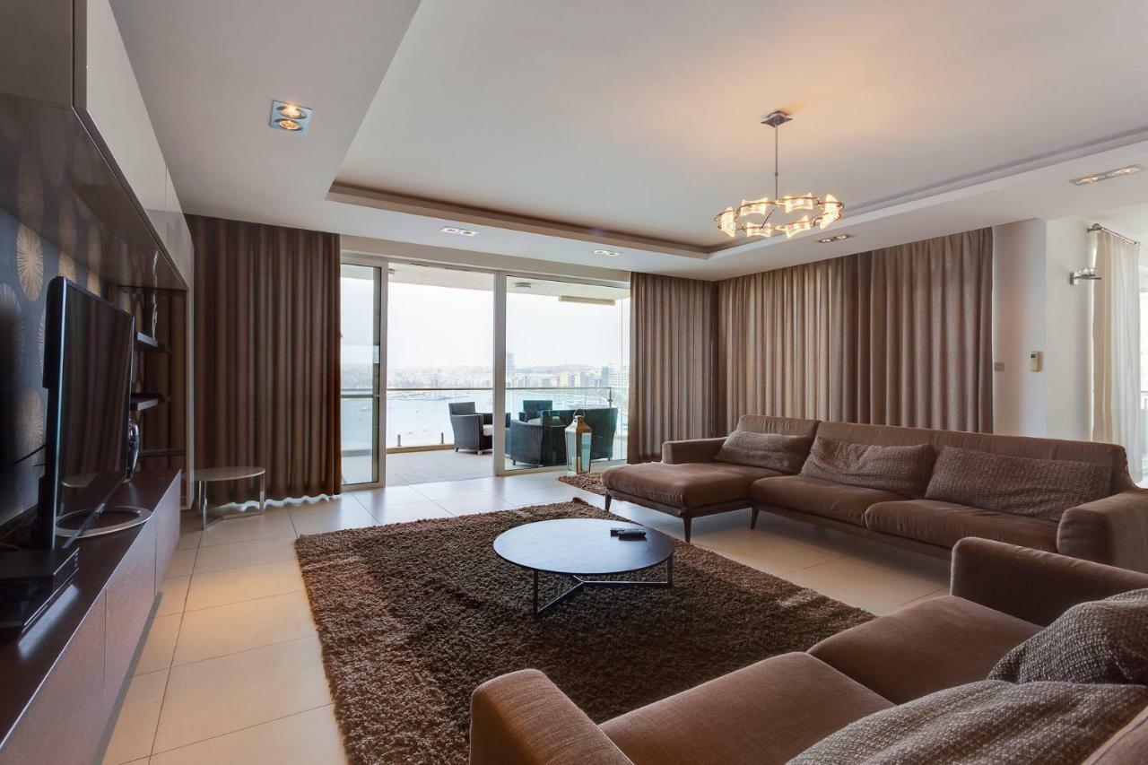 Contemporary, Luxury Apartment With Valletta And Harbour Views Sliema Buitenkant foto