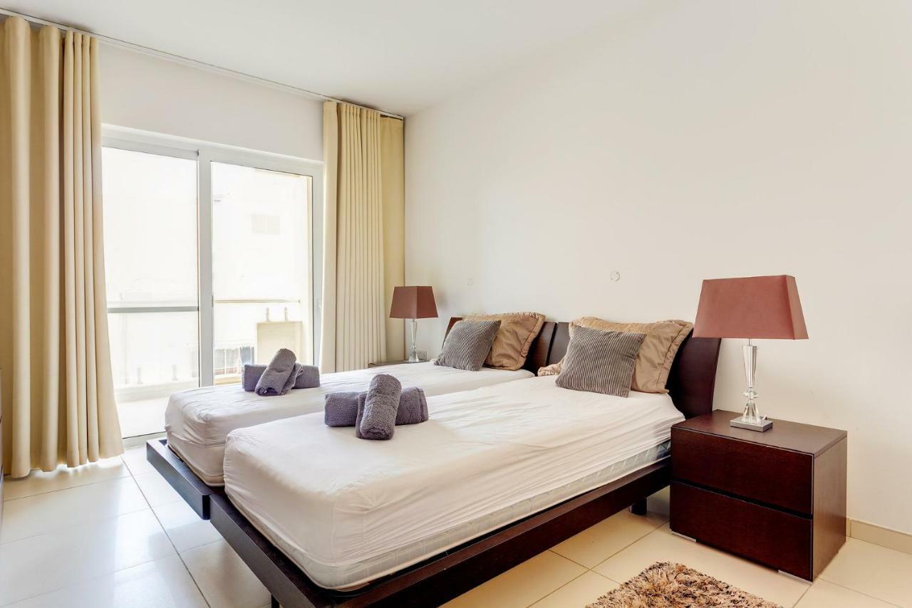 Contemporary, Luxury Apartment With Valletta And Harbour Views Sliema Buitenkant foto