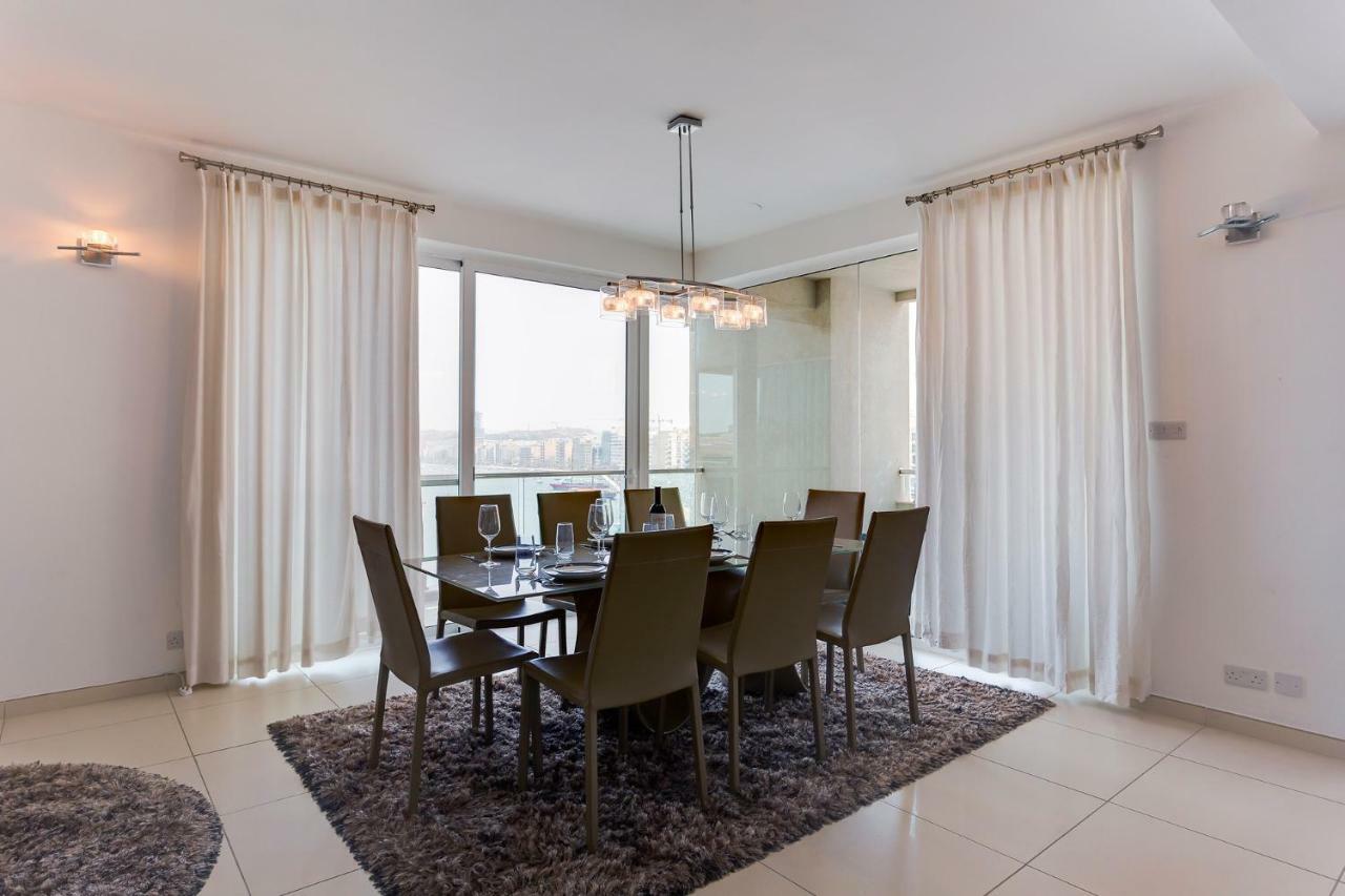 Contemporary, Luxury Apartment With Valletta And Harbour Views Sliema Buitenkant foto
